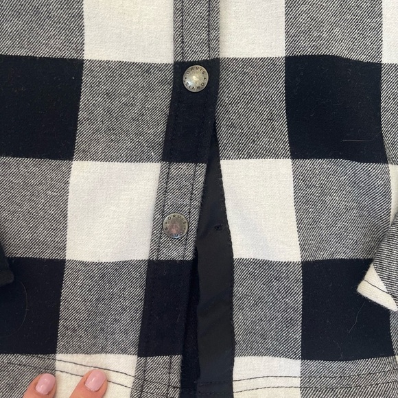 Orvis Plaid Fleece lined Shacket Button Down Top Flannel Black and White medium - Picture 4 of 16